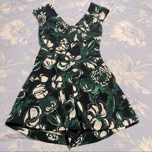 Black With Green Floral Prints Jumpsuit! 💚